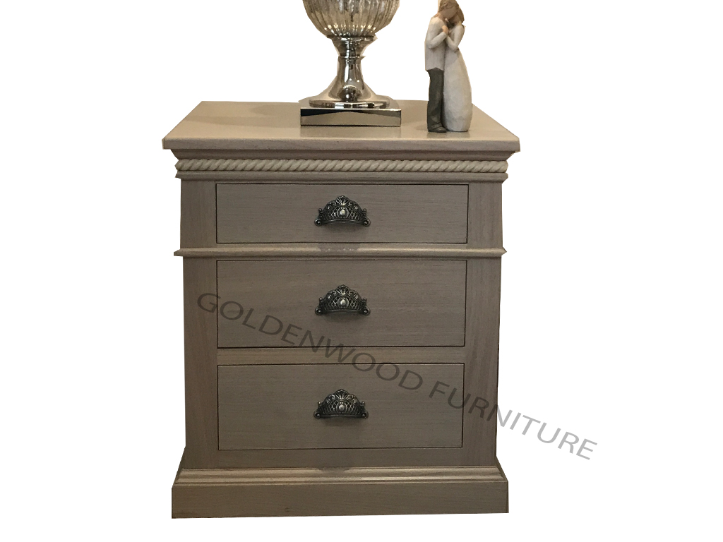 TASMANIAN OAK BEDSIDE TABLE BSCATERNIA Goldenwood Furniture